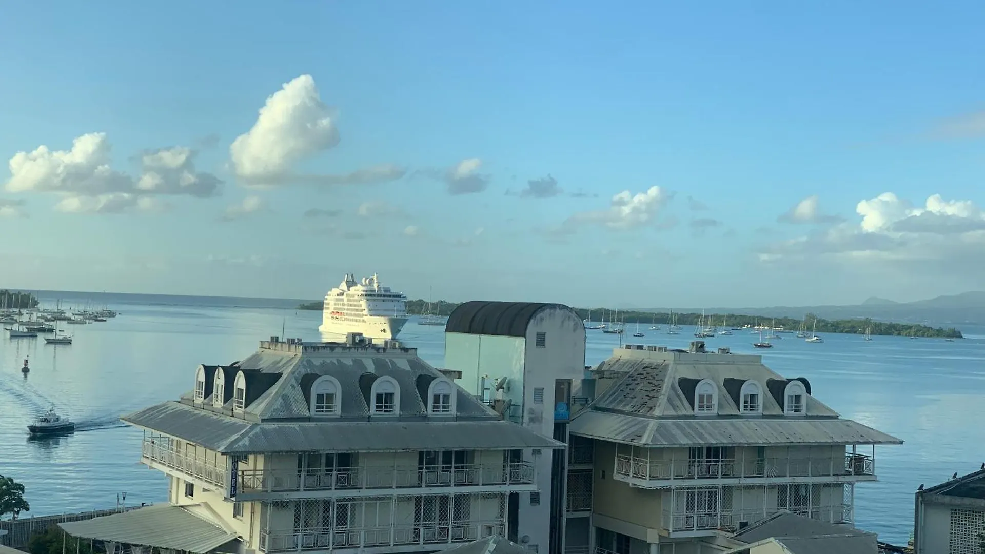 Penthouse Seaside 10 Min Port, Croisiere Et Aeroport Apartment Pointe-a-Pitre  0*, Pointe-a-Pitre (Grande-Terre) Guadeloupe