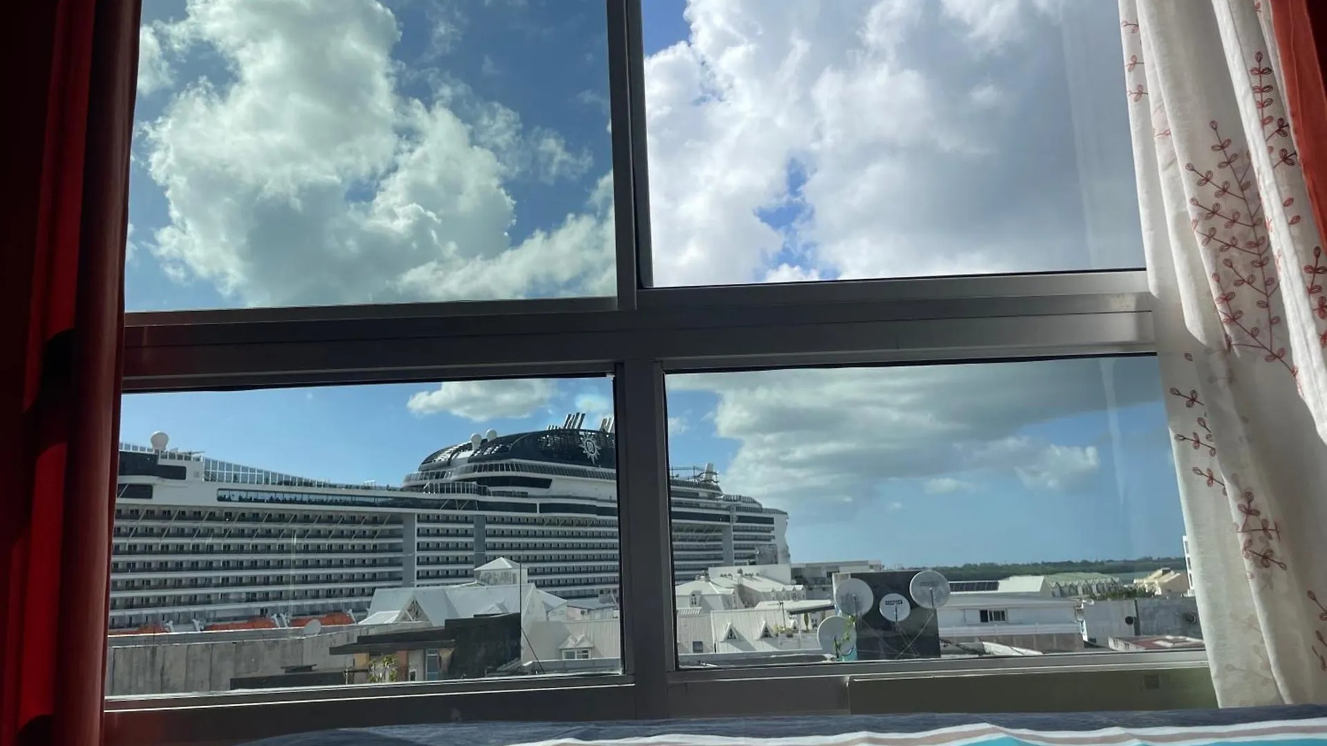 Penthouse Seaside 10 Min Port, Croisiere Et Aeroport Apartment Pointe-a-Pitre