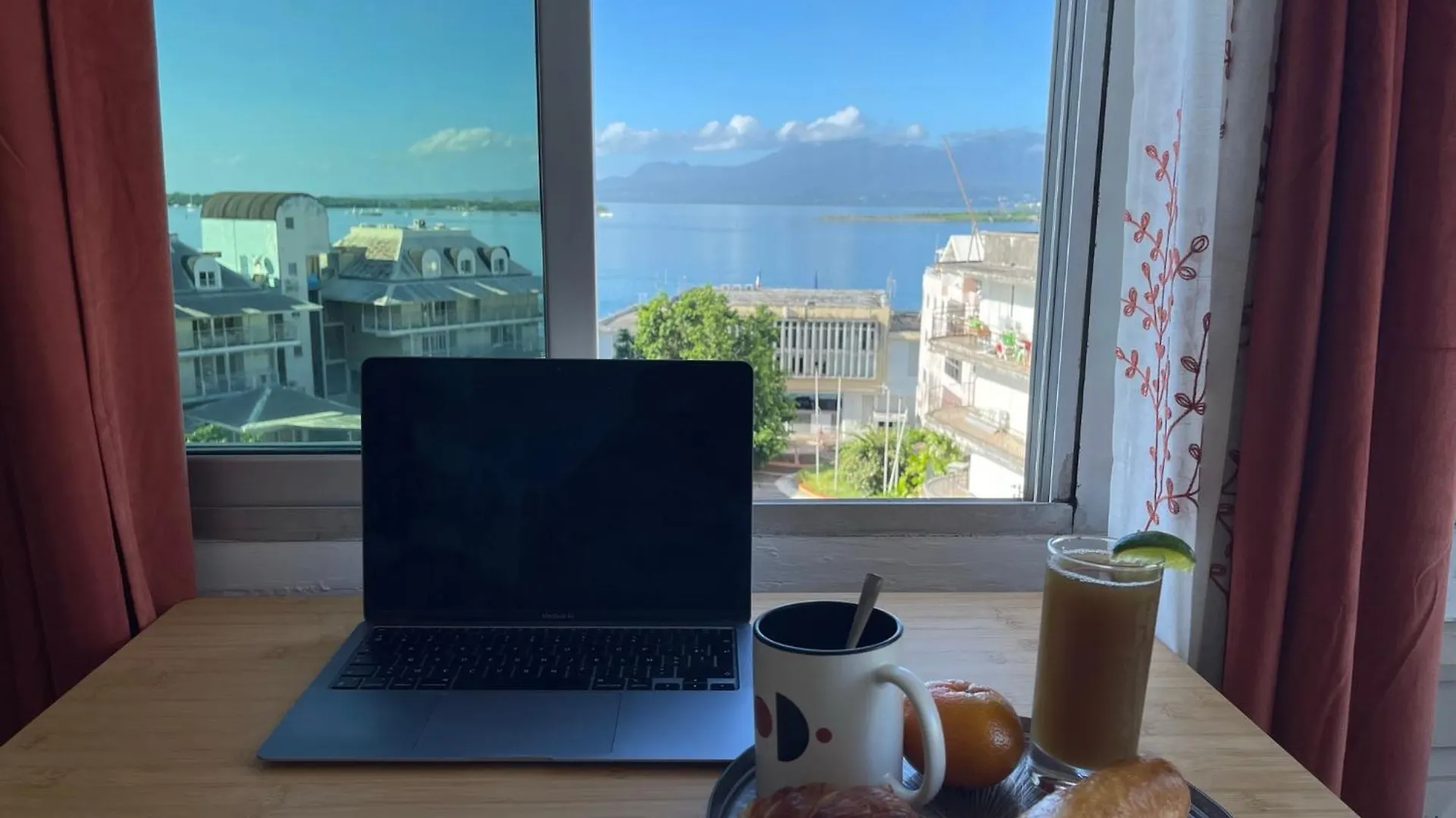 Penthouse Seaside 10 Min Port, Croisiere Et Aeroport Apartment Pointe-a-Pitre  Guadeloupe